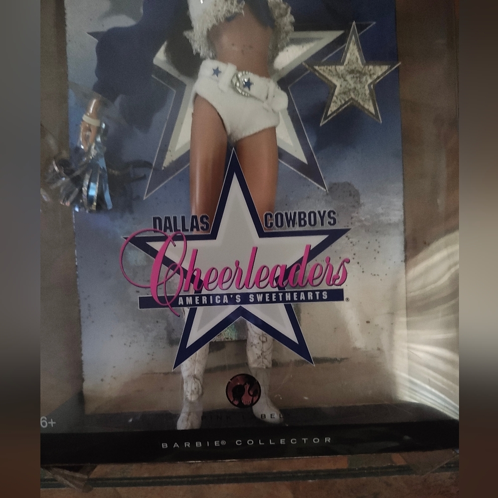 Mattel Collectors Edition Latina Dallas Cowboys Cheerleader Barbie Doll - Picture 5 of 15